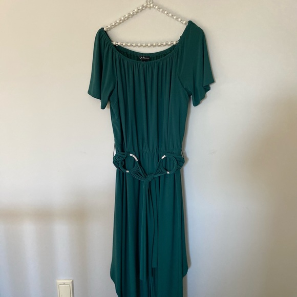 Stylish jumpsuit with high cut flared pant legs - Picture 1 of 5